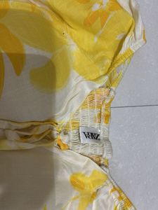 Zara Padded Yellow Crop Top