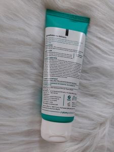 Plum Aqua-Light Sunscreen