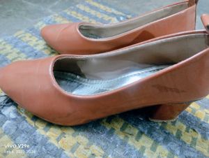 Low Heel Juti