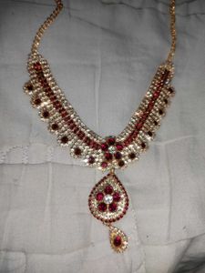 Red Rhinestone Necklace &amp; Earring Set