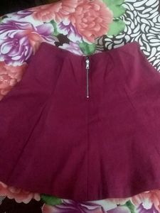 30 Rs Off.... Branded Gap Skirt