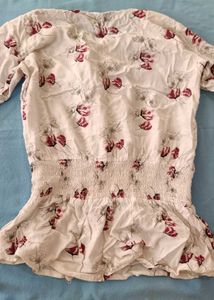 Floral Top &amp; Jeans Set