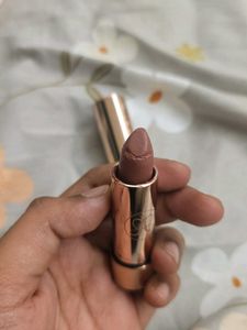 Anastasia Lipstick