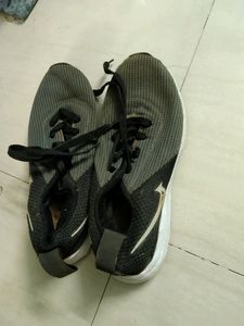 Sports Shoe