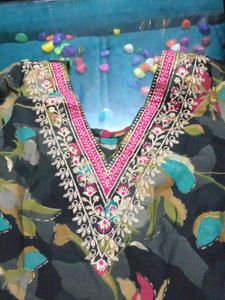 Floral Print Salwarkameez Don&#39;t Miss Elegant Piece