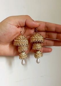 Combo Of Hoops And Jhumka.