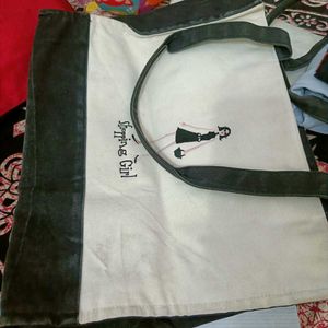 Handbag