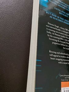 The Girl with Broken Dreams