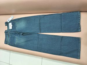 Wide leg jeans