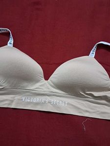 combo Of Five Imported Fabric Bra N Panty  all fiv