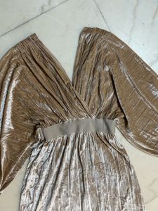 Elegant Golden Velvet Dress