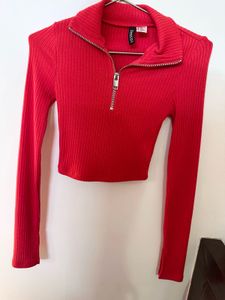 H&amp;M Ribbed Zip-Up Crop Top