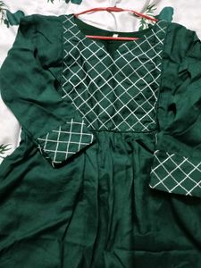 🤩New Green &amp; White Kurta Set A-line