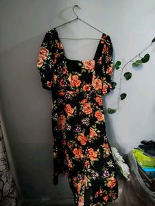 HARPA Woman Standard Length Dress