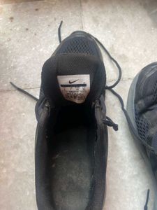 Nike Running Shoes - Excellent Condition