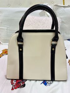 Chic Bow Accent Handbag