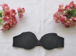 Black Strapless Bra