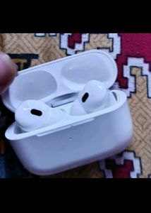 EARBUDS