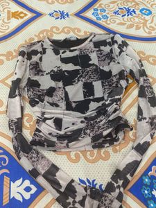 Abstract Print Mesh Top
