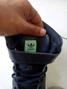 ADIDAS ORIGINALS MID SHOES