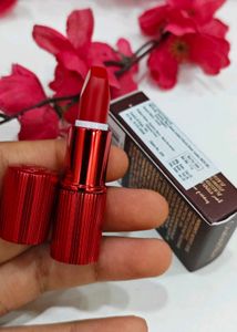 Charlotte Tilbury Lipstick (Hollywood Vixen)