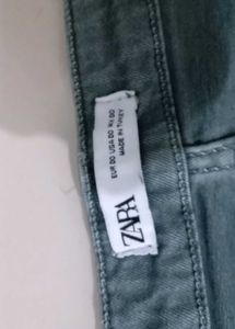 Mens Jeans         Size 32