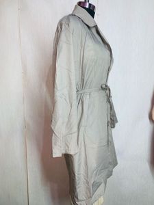 Elegant Trench Coat lenth 38