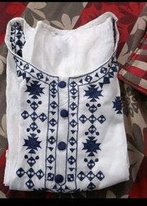 Embroidered White Kurta