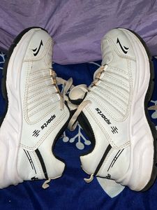 SPORTS SHOE FOR MEN