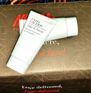 Estee Louder Makeup Remover Pck Of 2....