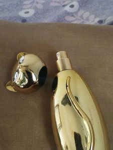 Gold Cat Figurine Perfume 💗😻 With Freebie 🎁