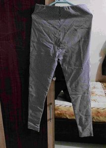Black-White Set Of Top And Jeans