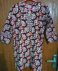 Sale🎉 7 Vintage Style Tunics/ Kurtis (Women's)