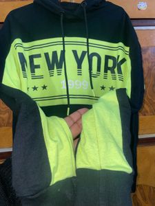 STUDIOFIT New York Graphic Hoodie L