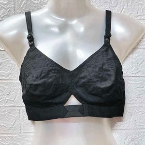 Size 40 Combo Black And White Bra Fixed Price