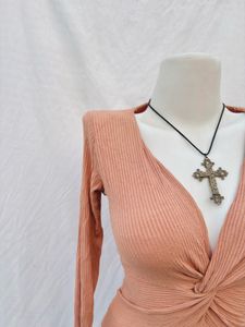 Amisu Tan Twist Front Long Sleeve Top