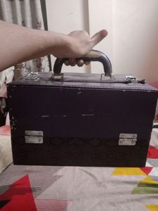 Vanity storage kit