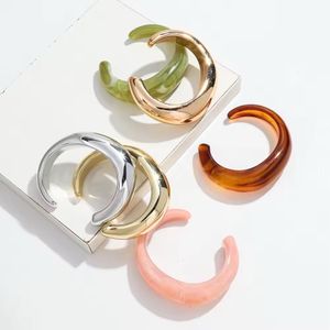 Pinteresty Chunky Dome Cuff