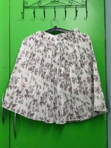 Floral Pleated Skirt
