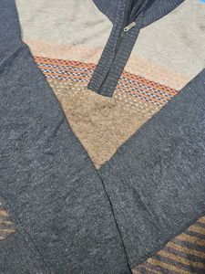 Stylish Men&#39;s Knit Sweater