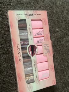 Love Earth Gloss It Up