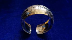 Bracelet In Gold (Kada)