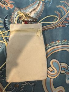 Floral Embroidered Phone Bag