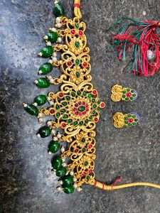 Chokar Set