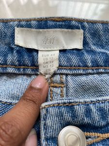 H&amp;M Straight Fit Jeans