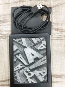 Kindle E-reader Amazon