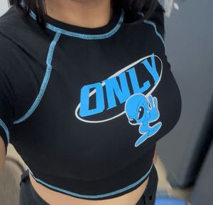 ONLY Graphic Crop Top