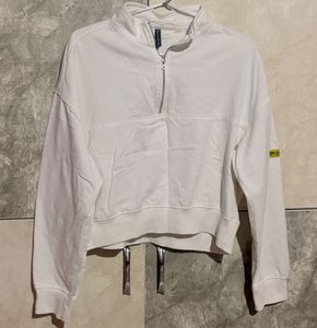 White Cropped Sweatshirt