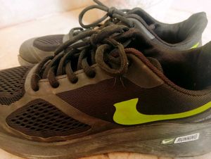 Black Shoes For Women
