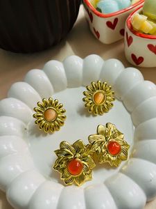 Gold Flower Earrings